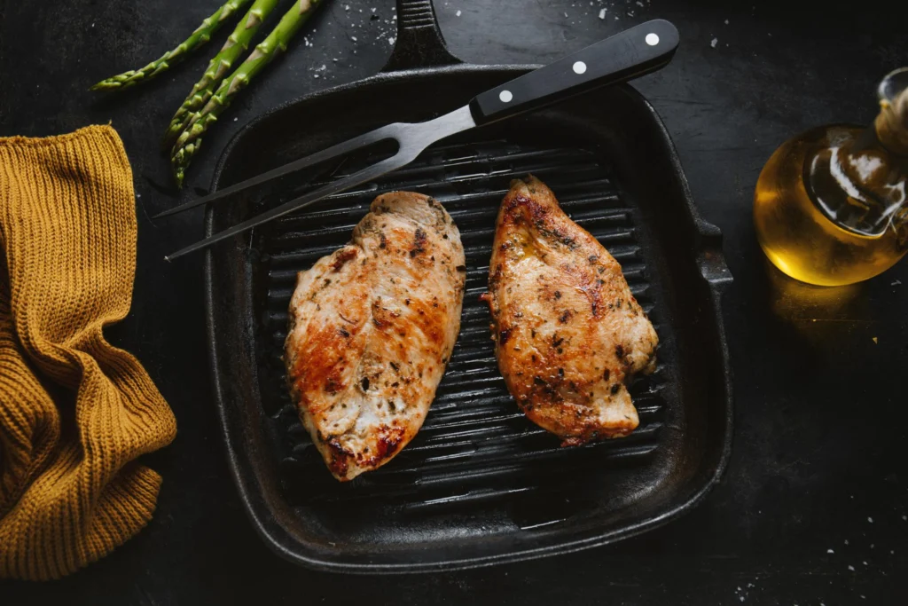 keep chicken breast moist when smoking